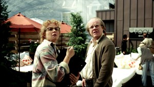 SYNECDOCHE, NEW YORK, from left: Samantha Morton, Philip Seymour Hoffman, 2008. ©Sony Pictures Classics/Courtesy Everett Collection